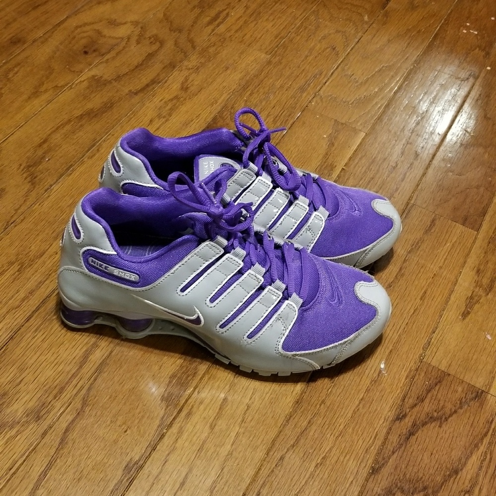 Nike Shox Women's